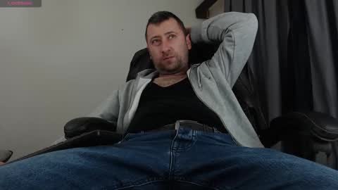 Sir Alex online show from December 14, 2025, 1:05 pm