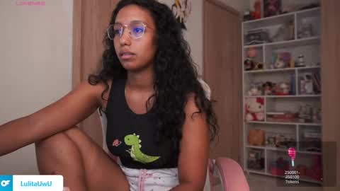 lulitauwu online show from September 20, 2025, 3:29 am