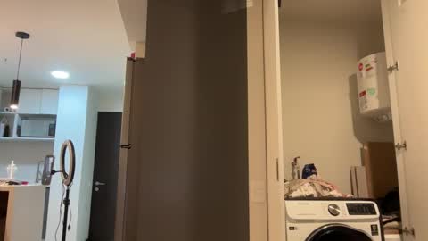 Snapshot of lulu21lulu chatting on March 3, 2026, 4:07 am lulu21lulu online show from March 3, 2026, 4:07 am