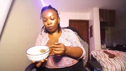 lulu_sparks1 online show from May 25, 2026, 3:56 am