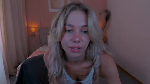 Alise online show from June 26, 2026, 1:48 pm