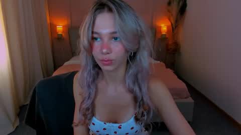 Alise online show from July 16, 2026, 2:23 pm