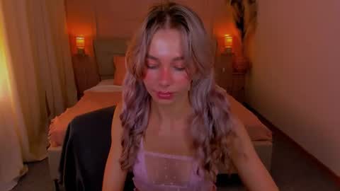 Alise online show from July 17, 2026, 2:13 pm