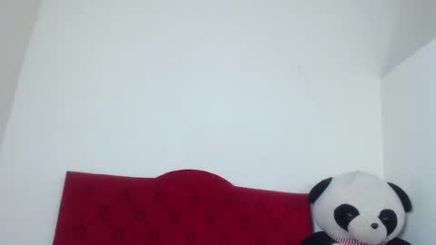 LULU online show from February 7, 2025, 9:37 pm