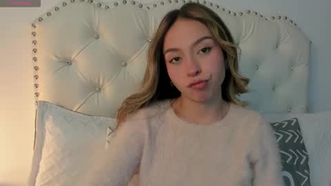 Snapshot of luluuberry chatting on March 21, 2026, 6:33 pm luluuberry online show from March 21, 2026, 6:33 pm