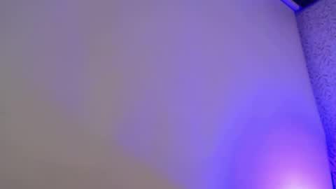 Luly online show from May 2, 2026, 3:55 am