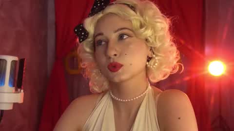 Amelia online show from September 26, 2025, 11:42 pm