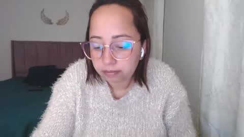 Snapshot of lumi_84 chatting on January 12, 2025, 12:49 am LUMI online show from January 12, 2025, 12:49 am