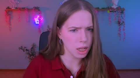 Sweet Lumi online show from April 3, 2026, 7:39 am