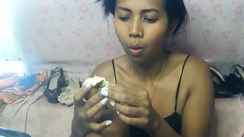 Luna online show from February 3, 2026, 5:38 am