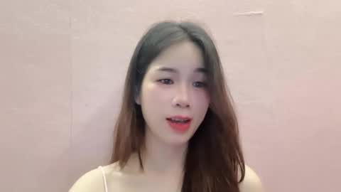 Luna online show from July 3, 2026, 8:37 pm