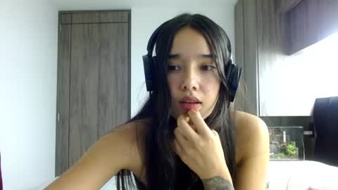 luna online show from June 19, 2026, 2:49 am