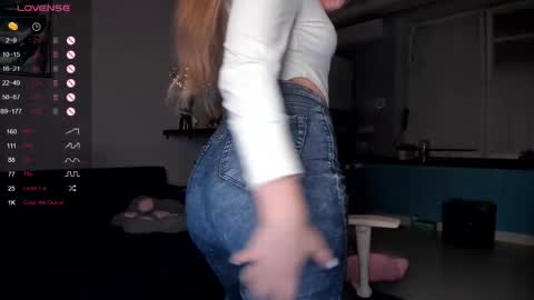 Snapshot of luna__l chatting on March 1, 2025, 12:07 am Alice online show from March 1, 2025, 12:07 am