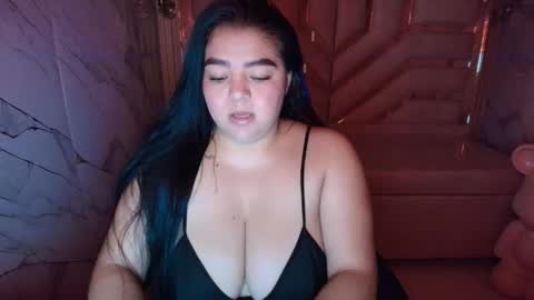 Luna online show from April 18, 2026, 3:10 am
