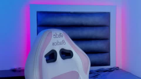 Snapshot of luna__scarlett chatting on February 23, 2026, 9:12 pm luna online show from February 23, 2026, 9:12 pm