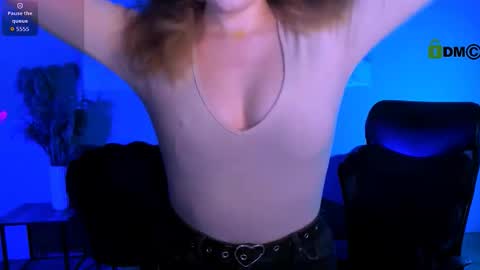 luna_berryy online show from March 3, 2026, 8:26 pm