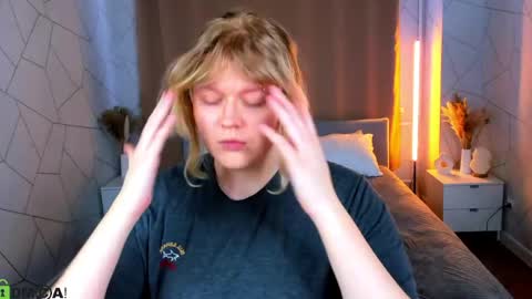 luna online show from April 16, 2026, 1:17 am