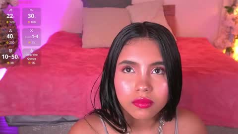 Lunita online show from May 11, 2026, 7:22 pm