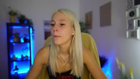 Snapshot of luna_grace18 chatting on July 9, 2026, 12:09 pm luna_grace18 online show from July 9, 2026, 12:09 pm
