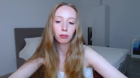 Snapshot of luna_insanity chatting on December 5, 2024, 7:49 pm Luna online show from December 5, 2024, 7:49 pm