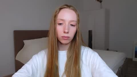 Snapshot of luna_insanity chatting on December 9, 2024, 3:07 am Luna online show from December 9, 2024, 3:07 am