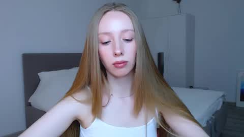 Snapshot of luna_insanity chatting on December 26, 2024, 8:00 pm Luna online show from December 26, 2024, 8:00 pm