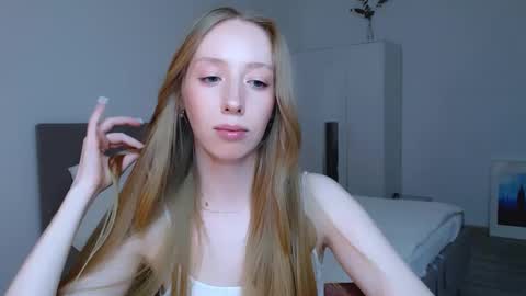 Snapshot of luna_insanity chatting on December 29, 2024, 11:08 pm Luna online show from December 29, 2024, 11:08 pm