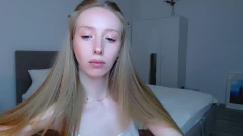 Snapshot of luna_insanity chatting on December 30, 2024, 10:55 pm Luna online show from December 30, 2024, 10:55 pm