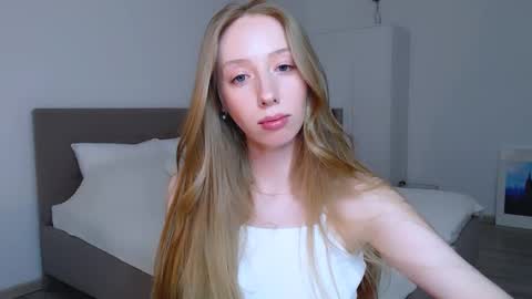 Snapshot of luna_insanity chatting on January 13, 2025, 3:34 am Luna online show from January 13, 2025, 3:34 am
