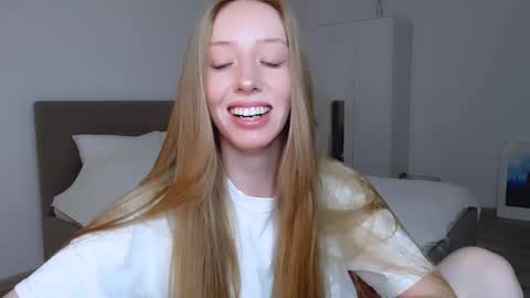 Snapshot of luna_insanity chatting on January 13, 2025, 8:15 pm Luna online show from January 13, 2025, 8:15 pm