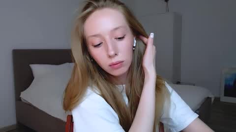 Snapshot of luna_insanity chatting on January 14, 2025, 2:19 am Luna online show from January 14, 2025, 2:19 am
