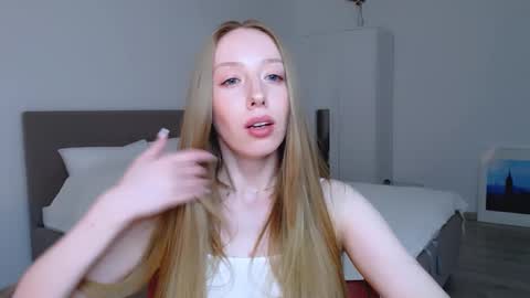 Snapshot of luna_insanity chatting on January 16, 2025, 2:19 am Luna online show from January 16, 2025, 2:19 am