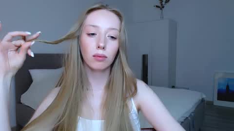 Snapshot of luna_insanity chatting on January 18, 2025, 11:55 pm Luna online show from January 18, 2025, 11:55 pm