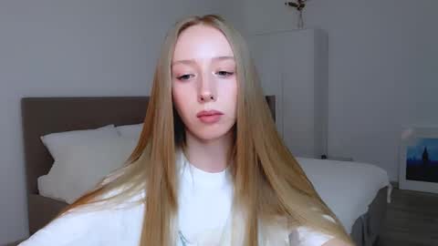 Snapshot of luna_insanity chatting on January 25, 2025, 11:11 pm Luna online show from January 25, 2025, 11:11 pm