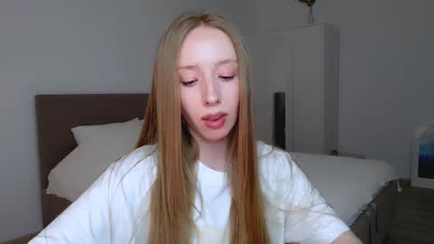Snapshot of luna_insanity chatting on February 27, 2025, 7:58 pm Luna online show from February 27, 2025, 7:58 pm