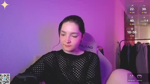 Luna online show from April 11, 2026, 12:59 am