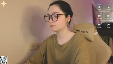 Snapshot of luna_moon13 chatting on April 18, 2026, 2:26 am Luna online show from April 18, 2026, 2:26 am