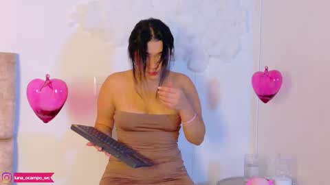   online show from January 5, 2026, 8:01 pm