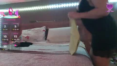 Snapshot of luna_perversa11 chatting on September 10, 2025, 8:31 pm Luna online show from September 10, 2025, 8:31 pm