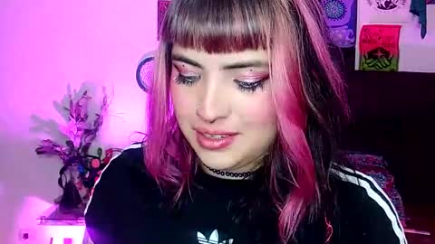 Snapshot of luna_ray420 chatting on December 2, 2024, 10:01 pm MISS LUNA  online show from December 2, 2024, 10:01 pm
