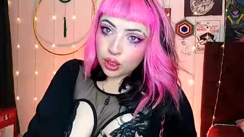 Snapshot of luna_ray420 chatting on February 3, 2025, 12:47 am MISS LUNA  online show from February 3, 2025, 12:47 am