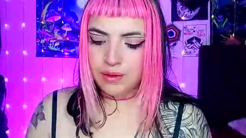 Snapshot of luna_ray420 chatting on February 23, 2025, 7:22 am MISS LUNA  online show from February 23, 2025, 7:22 am