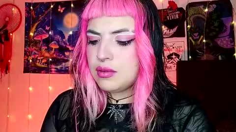 Snapshot of luna_ray420 chatting on March 8, 2025, 5:22 pm MISS LUNA  online show from March 8, 2025, 5:22 pm