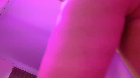 Luna Rougets online show from March 18, 2026, 2:42 pm