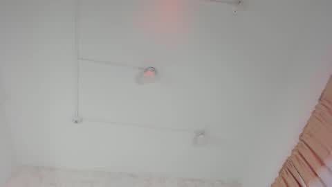 Luna online show from October 13, 2025, 11:32 am