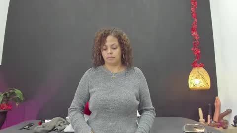 Luna online show from January 6, 2026, 8:01 pm