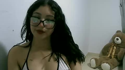 Snapshot of lunaa_sub chatting on February 3, 2025, 1:09 am lunaa_sub online show from February 3, 2025, 1:09 am