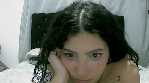 Snapshot of lunaa_sub chatting on February 21, 2025, 4:07 am lunaa_sub online show from February 21, 2025, 4:07 am