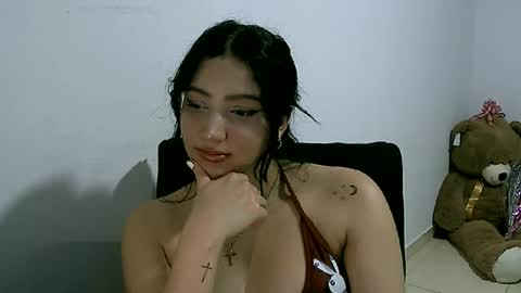 Snapshot of lunaa_sub chatting on March 6, 2025, 1:27 am lunaa_sub online show from March 6, 2025, 1:27 am