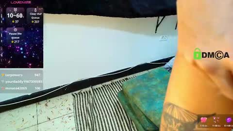 Snapshot of lunadaniel chatting on February 9, 2025, 6:33 am Luna Daniel online show from February 9, 2025, 6:33 am